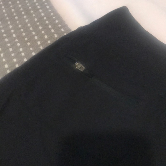 Lululemon pants - Picture 2 of 3